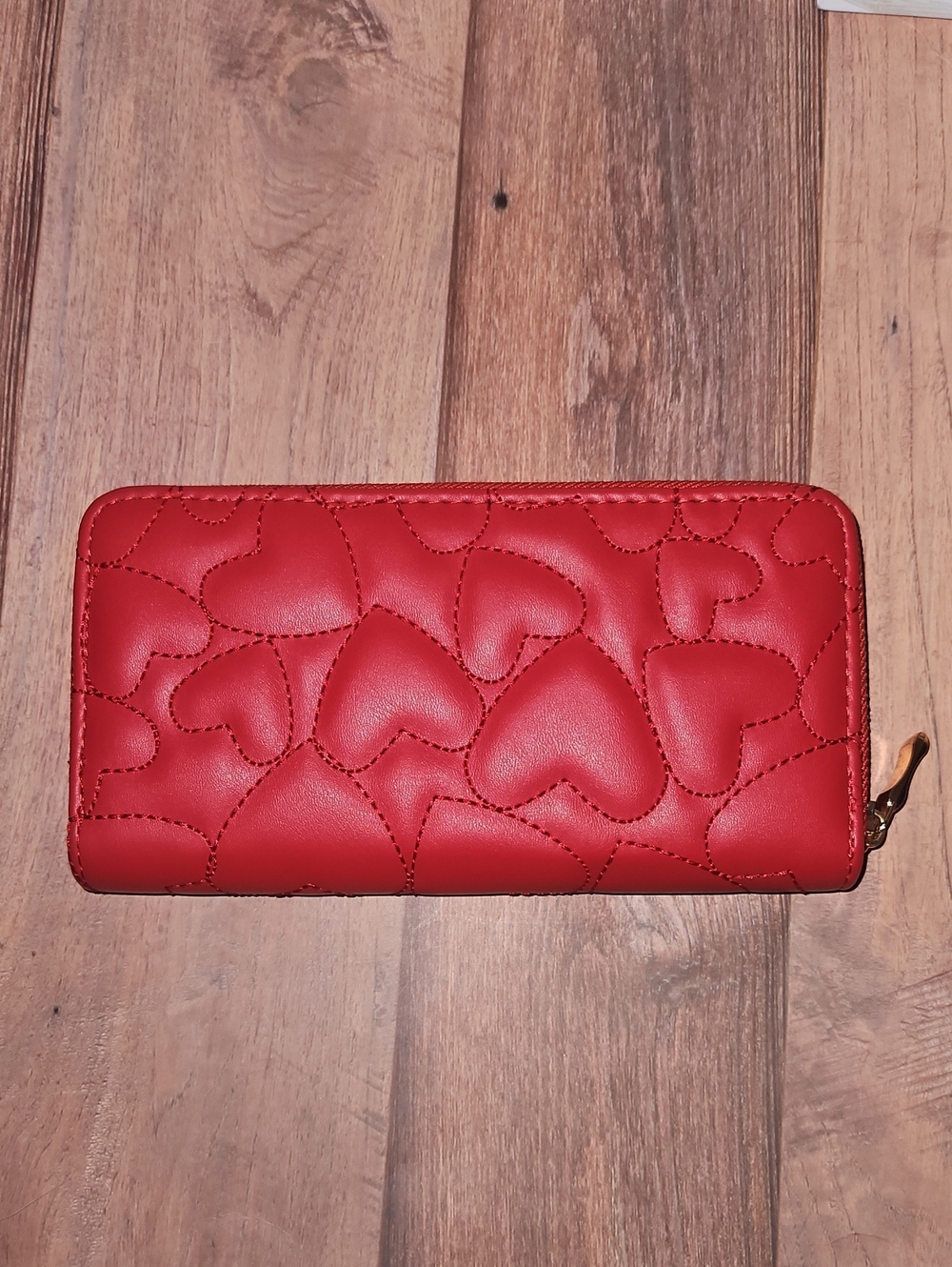 Red Quilted Heart Zip Wallet - Unbranded Women's Wallet